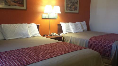 Motel Green Country Inn
