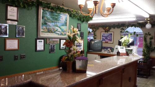 Motel Green Country Inn
