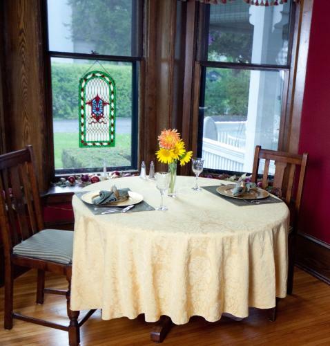 Bed & Breakfast 1840 Inn On The Main
