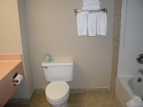 Hotel Ramada By Wyndham West Atlantic City