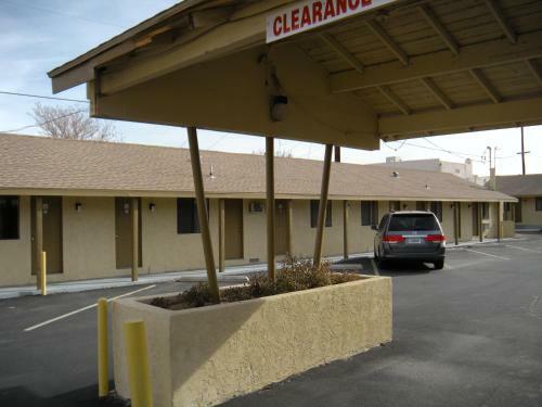 Motel Lone Pine Budget Inn