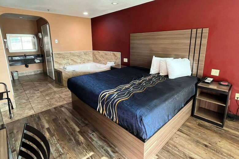Hotel Baymont By Wyndham Manteca