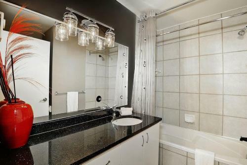 Apartamento Chalet - 620 Chemin Du Hibou #006
