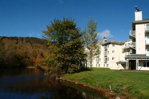 Apartamento Chalet - 620 Chemin Du Hibou #006