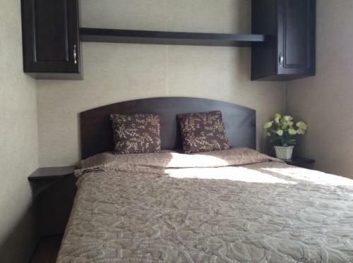 Hotel 2 Bedroom Cottage On Cherry Beach