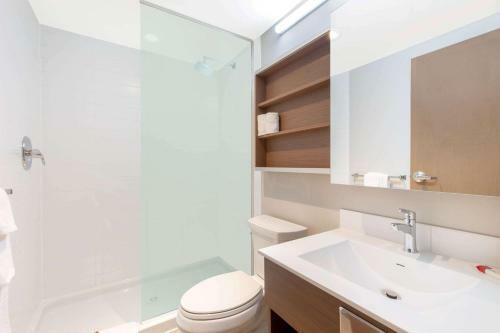Hotel Microtel Inn & Suites By Wyndham Fort Mcmurray