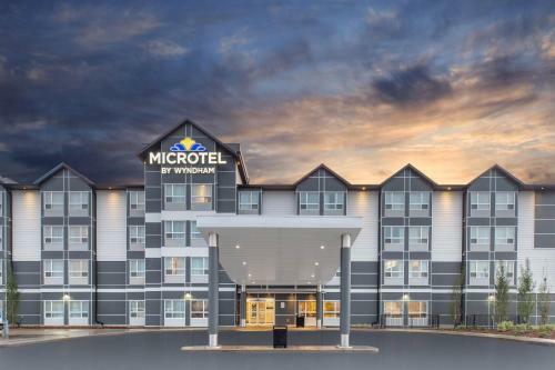 Hotel Microtel Inn & Suites By Wyndham Fort Mcmurray