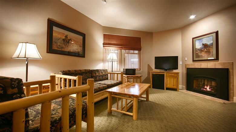 Best Western Plus Plaza Hotel