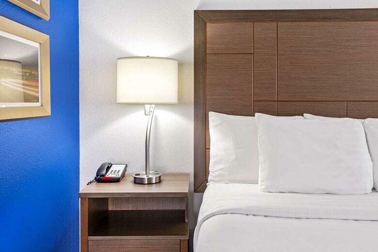 Hotel La Quinta Inn & Suites Ne Long Beach / Cypress