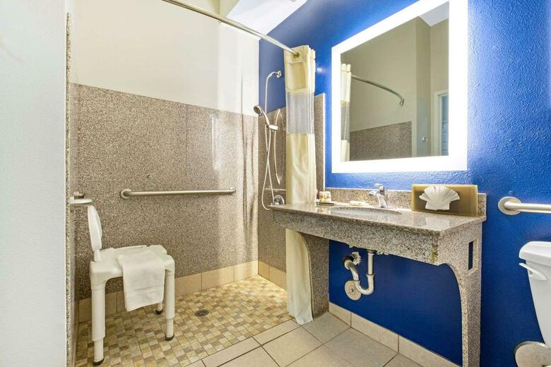 Hotel La Quinta Inn & Suites Ne Long Beach / Cypress