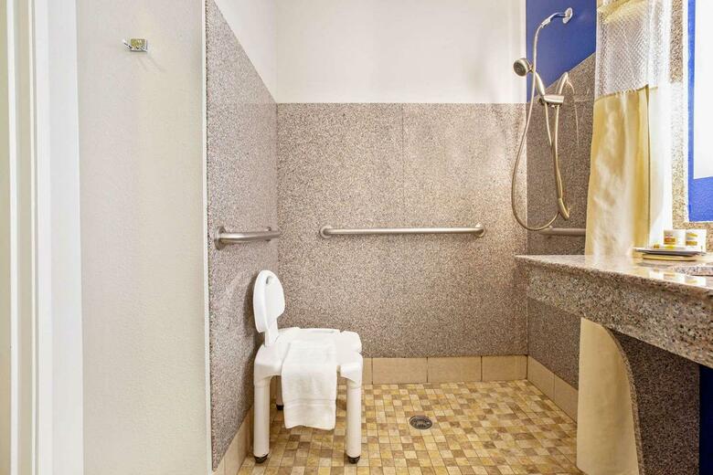 Hotel La Quinta Inn & Suites Ne Long Beach / Cypress