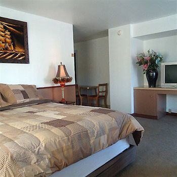 Blue Mountain Motel