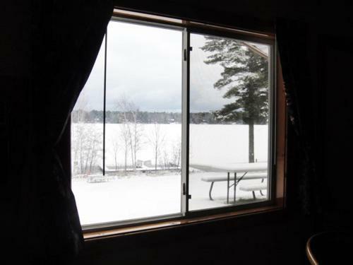 Hotel Hiawatha Lodge Inn