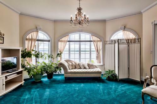 Bed & Breakfast Greystone On Golden Lake