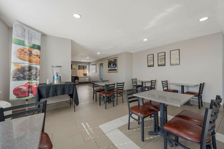 Hotel Comfort Inn Farmville