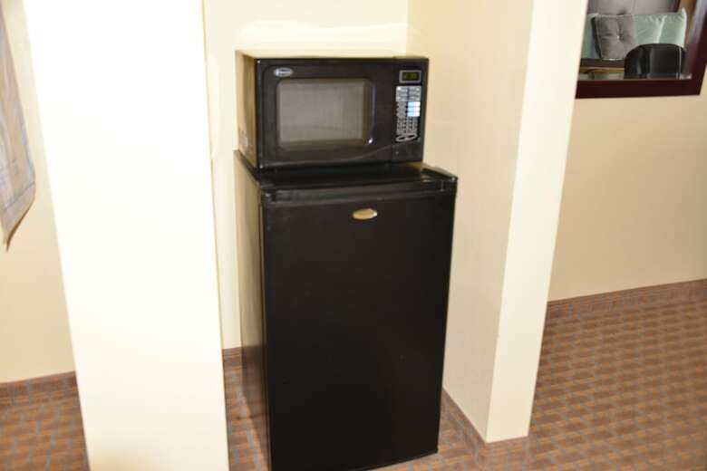 Motel Irish Inn And Suites