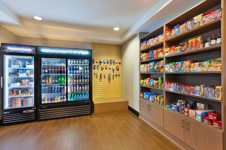 Holiday Inn Express Hotel & Suites Warminster-doylestown