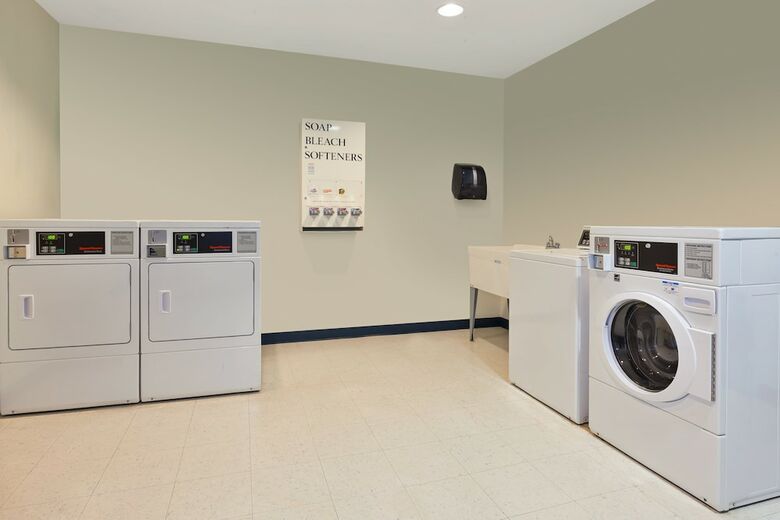 Holiday Inn Express Hotel & Suites Warminster-doylestown