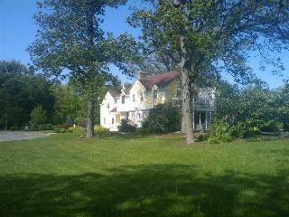 Bed & Breakfast Hideaway Country Inn