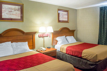 Motel Econo Lodge Newton Falls