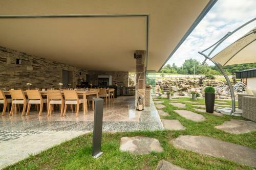 Hotel Village Resort Hanuliak