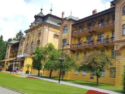 Hostal Penzi�n Magura