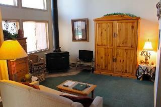 Hotel Rock Creek Resort