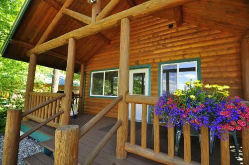 Glacier Outdoor Center