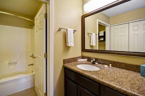 Hotel Staybridge Suites Grand Rapids-kentwood