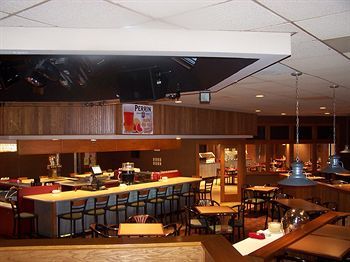 Hotel Sanctuary Inn And Conference Center