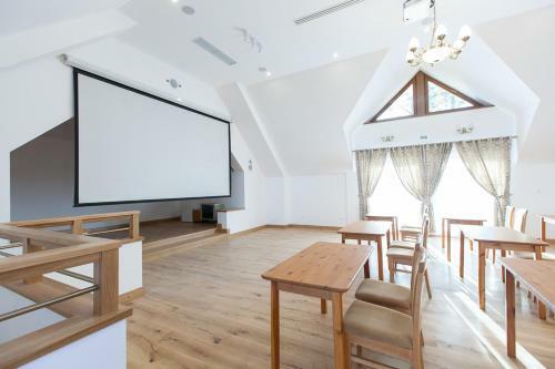 Oravsk� H�j Garden Hotel & Resort