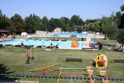 Chatova Osada Family Resort