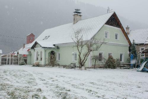 Hostal Zemianska K�ria Vacht�r