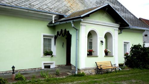 Hostal Zemianska K�ria Vacht�r