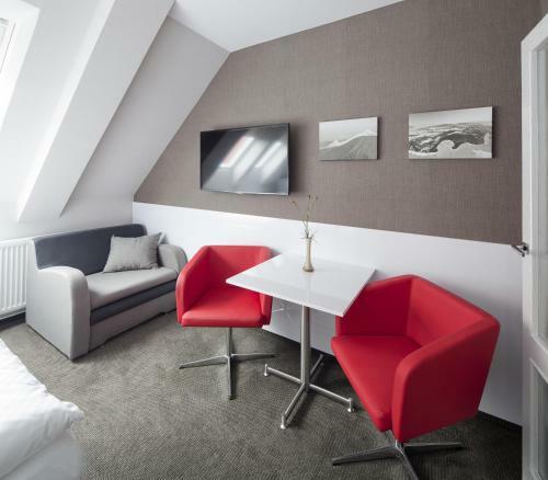 Hotel Top Penzi�n Mar�na