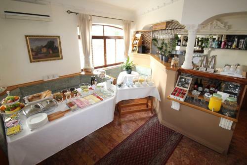 Hostal Penzion & Wellness Zoborska