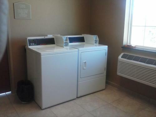 Hotel Cobblestone Inn And Suites - Avoca
