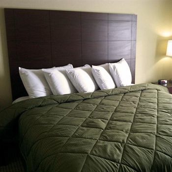 Hotel Cobblestone Inn & Suites - Bloomfield