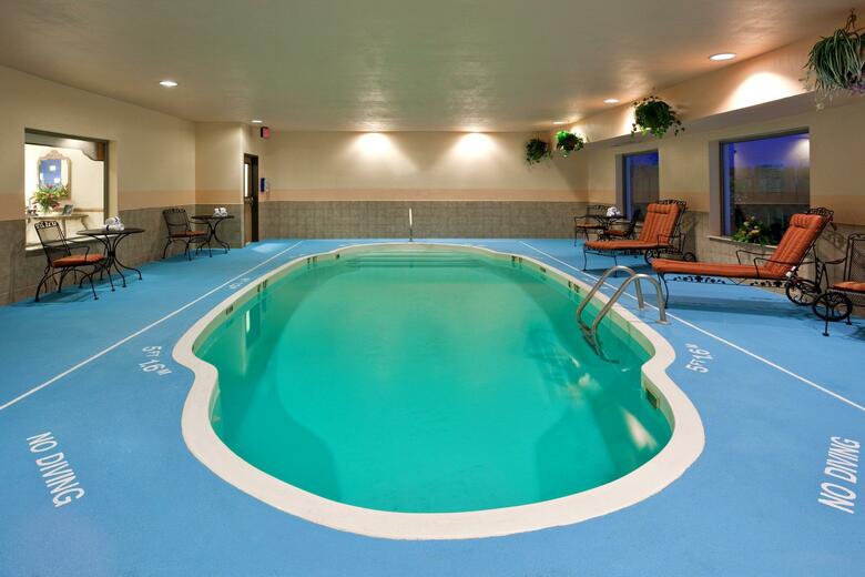 Hotel Holiday Inn Express Kendallville
