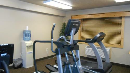 Hotel Americinn Lodge And Suites - Oswego
