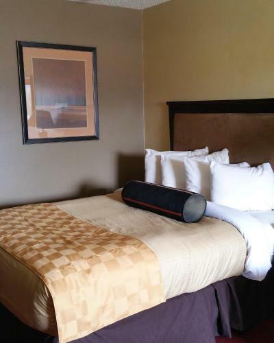Hotchkiss Inn Motel