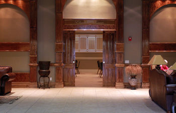 Hotel Ashton Inn & Suites