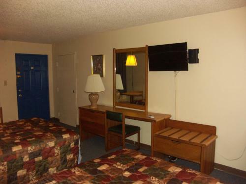 Deerwood Resort Motel And Campgrounds