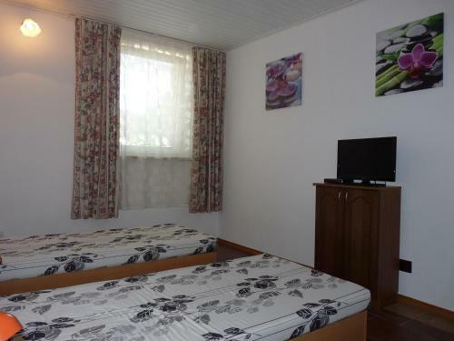 Hostal Penzion Kozak B&B