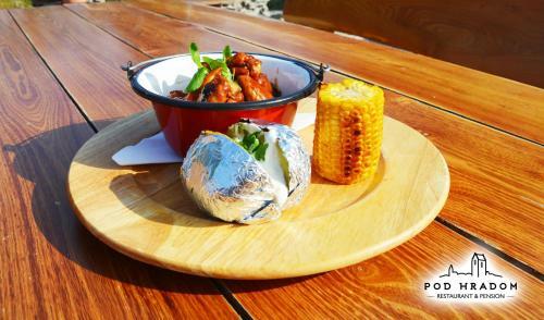 Hostal Pod Hradom Restaurant & Pension