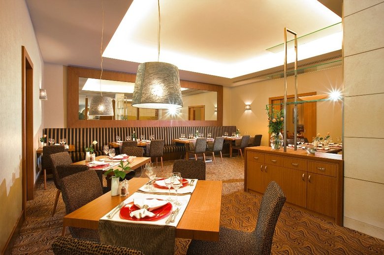 Hotel International