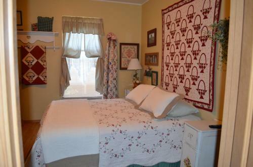 Alaska's Lake Lucille Bed & Breakfast