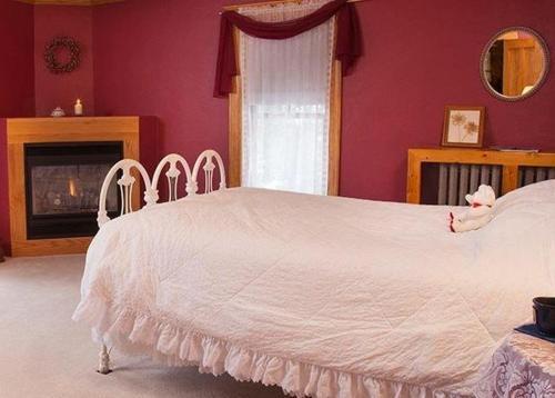 The Sawyer House Bed & Breakfast