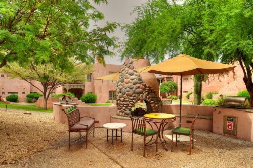 Hotel Rancho Manana Resort