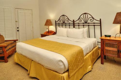 Hotel Rancho Manana Resort